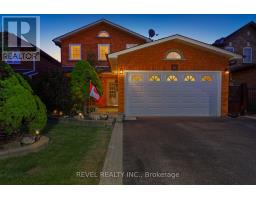 8 COCHRANE AVENUE, Brampton, Ontario