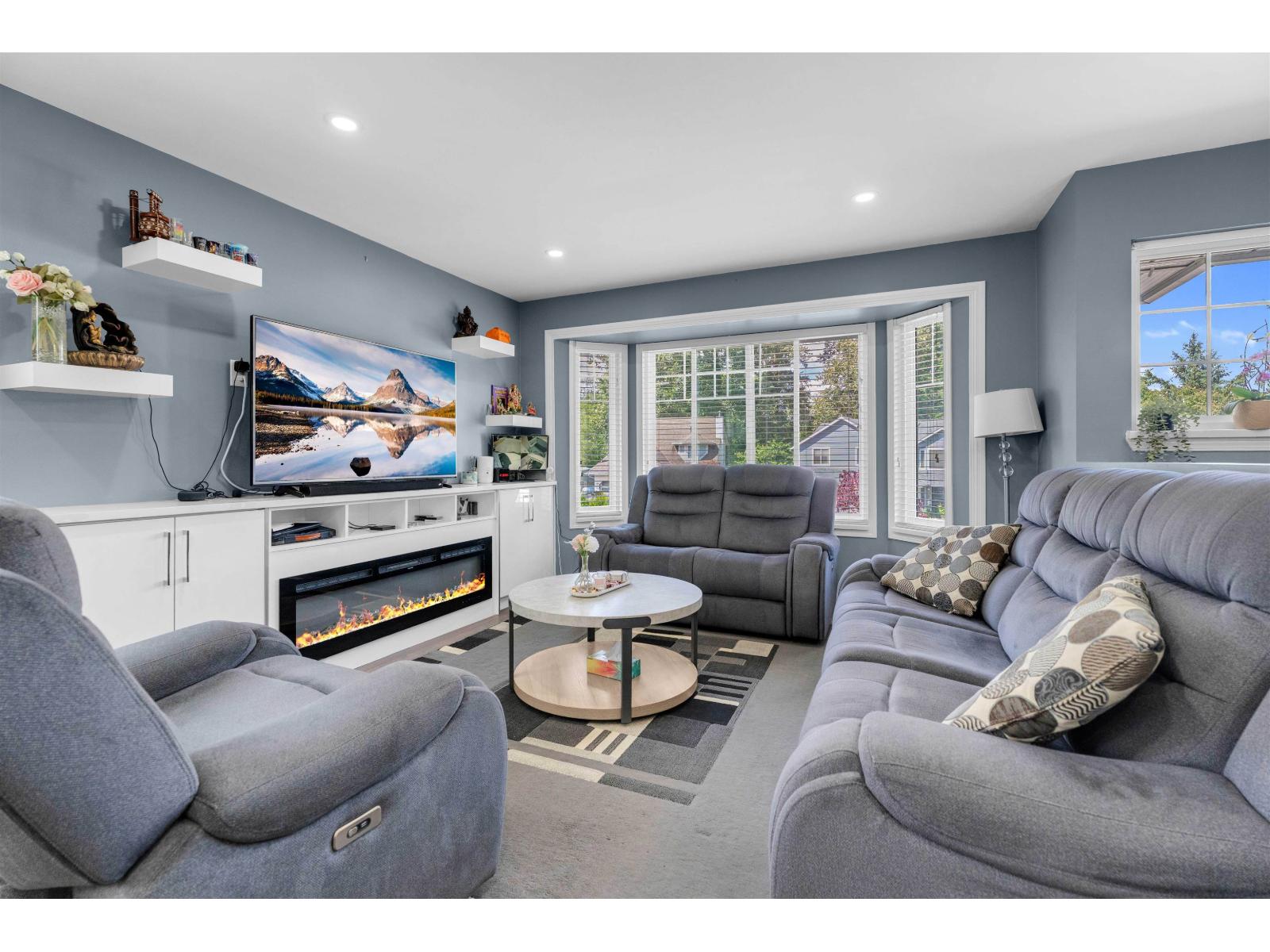 7869 143a Street, Surrey, British Columbia  V3W 9W5 - Photo 3 - R3142568