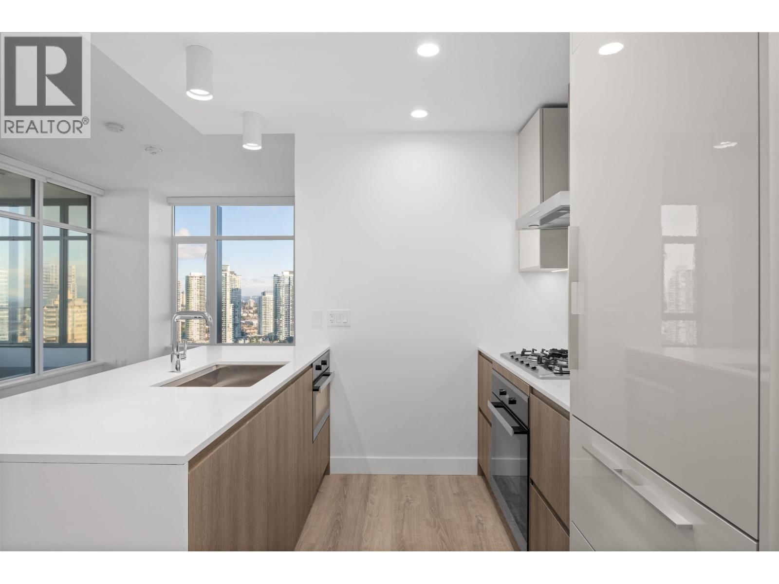 1302 6511 Sussex Avenue, Burnaby, British Columbia  V5H 0K5 - Photo 10 - R3151980