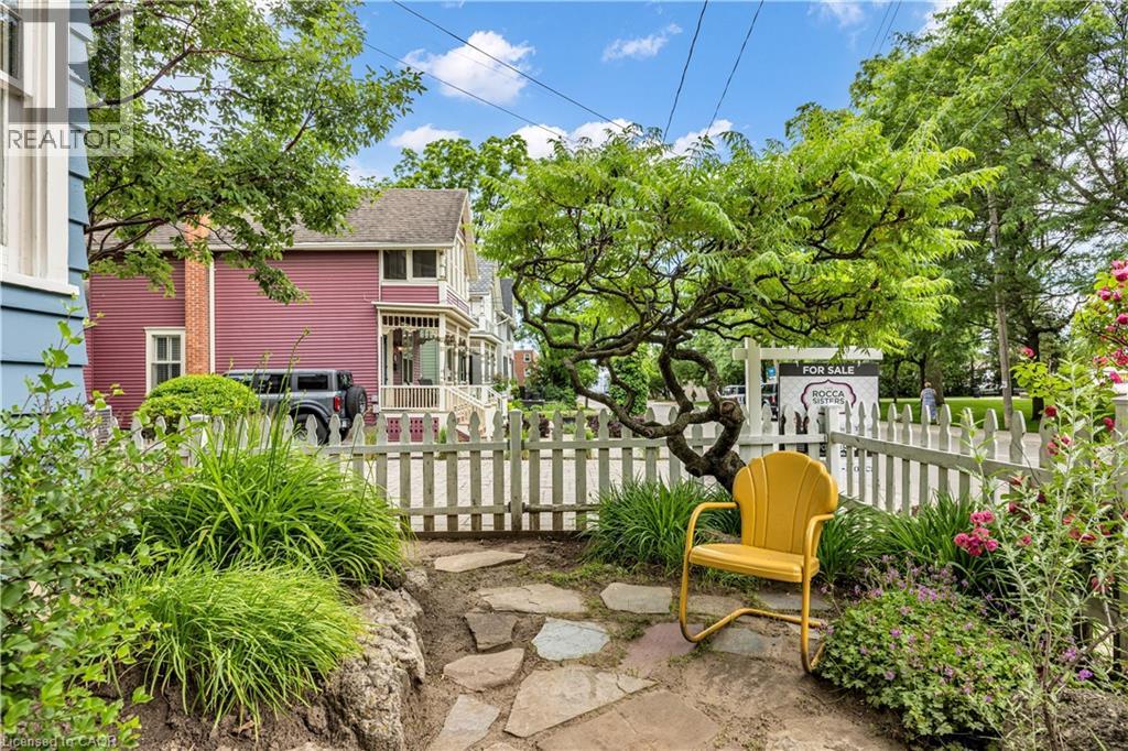 455 Nelson Avenue, Burlington, Ontario  L7S 1N3 - Photo 5 - 40840329