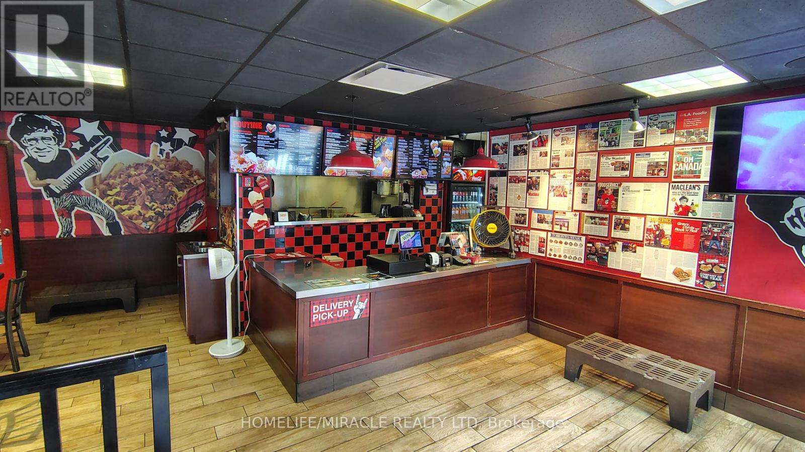 407 Dalhousie Street, Ottawa, Ontario  K1N 9K4 - Photo 2 - X13637512
