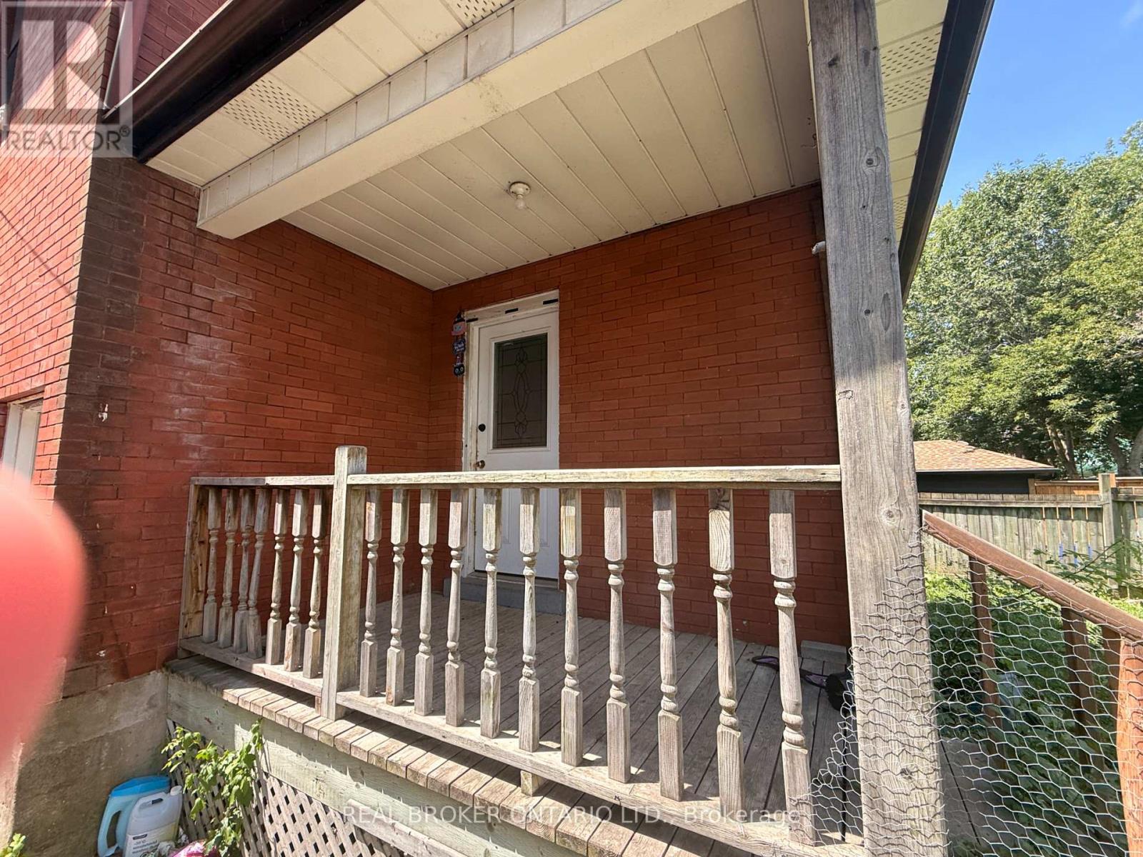 28 Grove Street, Welland, Ontario  L3B 4B4 - Photo 5 - X13541174