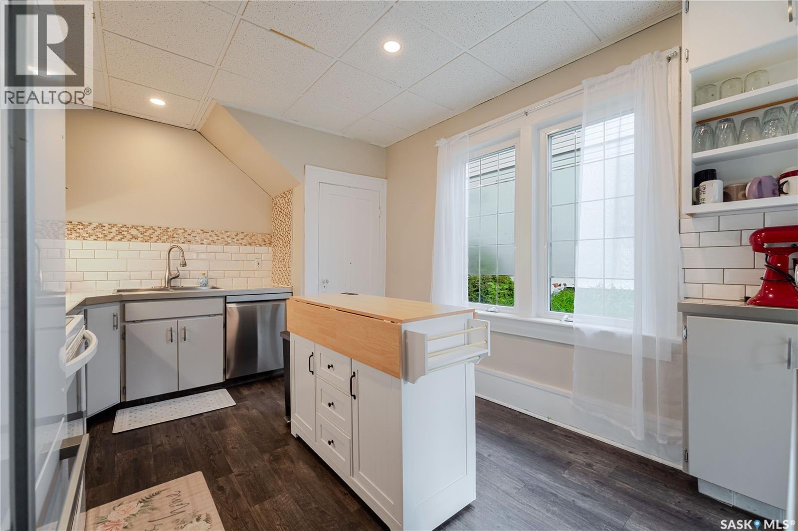 1041 2nd Avenue Nw, Moose Jaw, Saskatchewan  S6H 3R3 - Photo 20 - SK044534