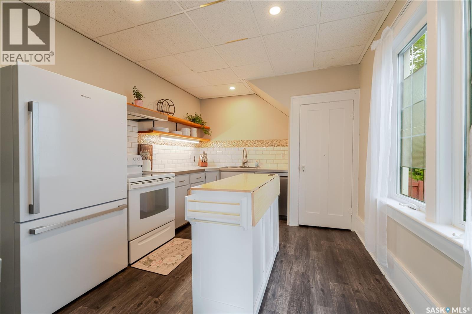 1041 2nd Avenue Nw, Moose Jaw, Saskatchewan  S6H 3R3 - Photo 21 - SK044534