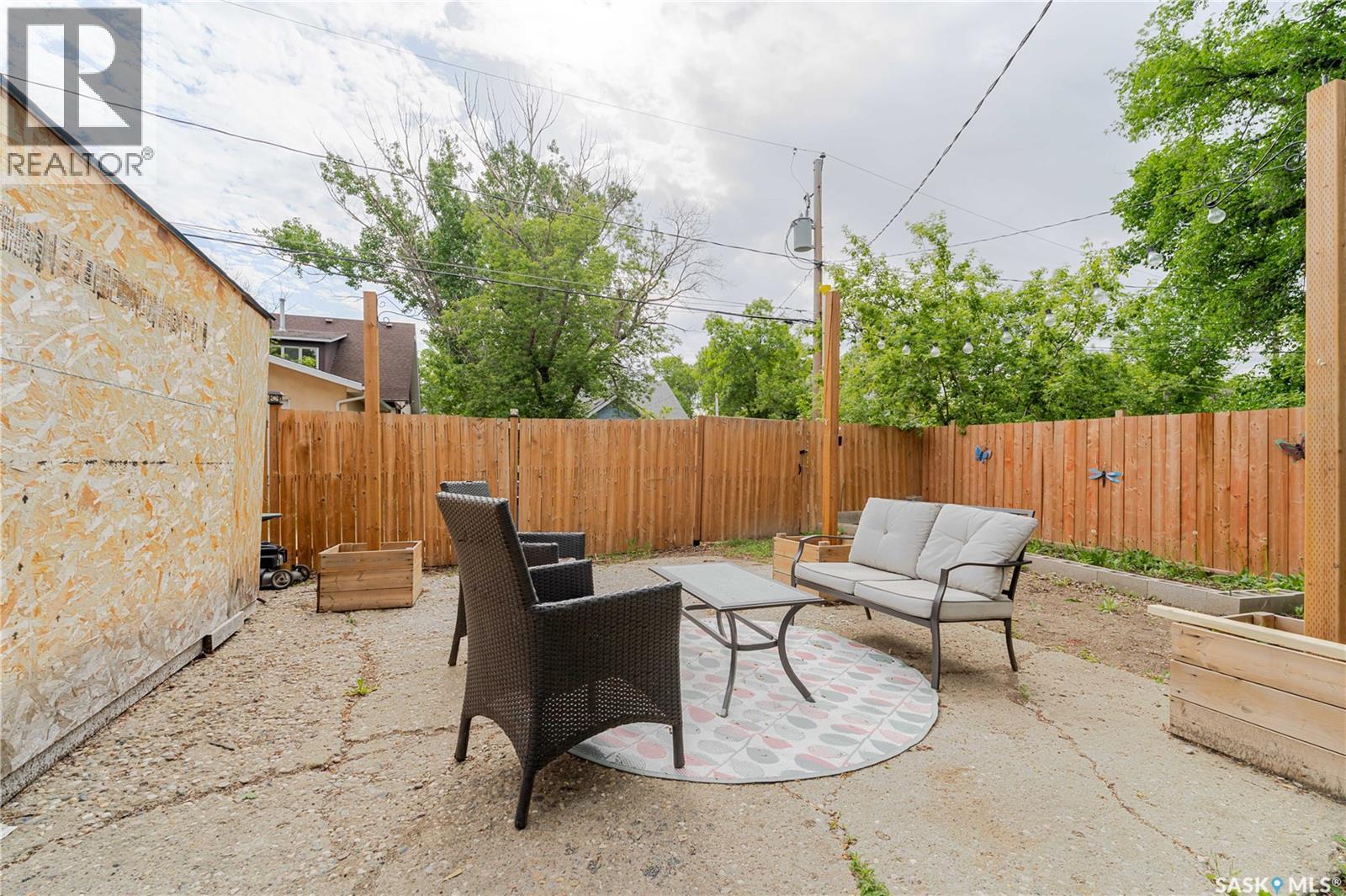 1041 2nd Avenue Nw, Moose Jaw, Saskatchewan  S6H 3R3 - Photo 53 - SK044534