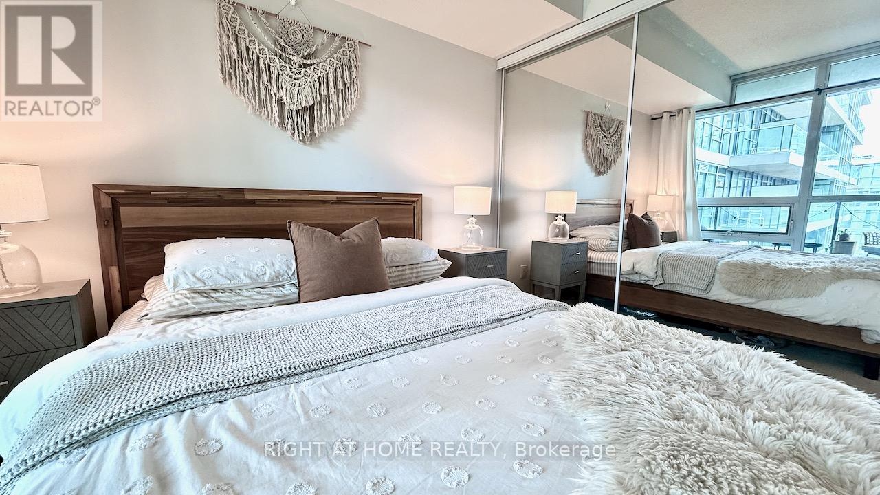 656 - 209 Fort York Boulevard S, Toronto, Ontario M5V 4A1 - Photo 24 - C13637564