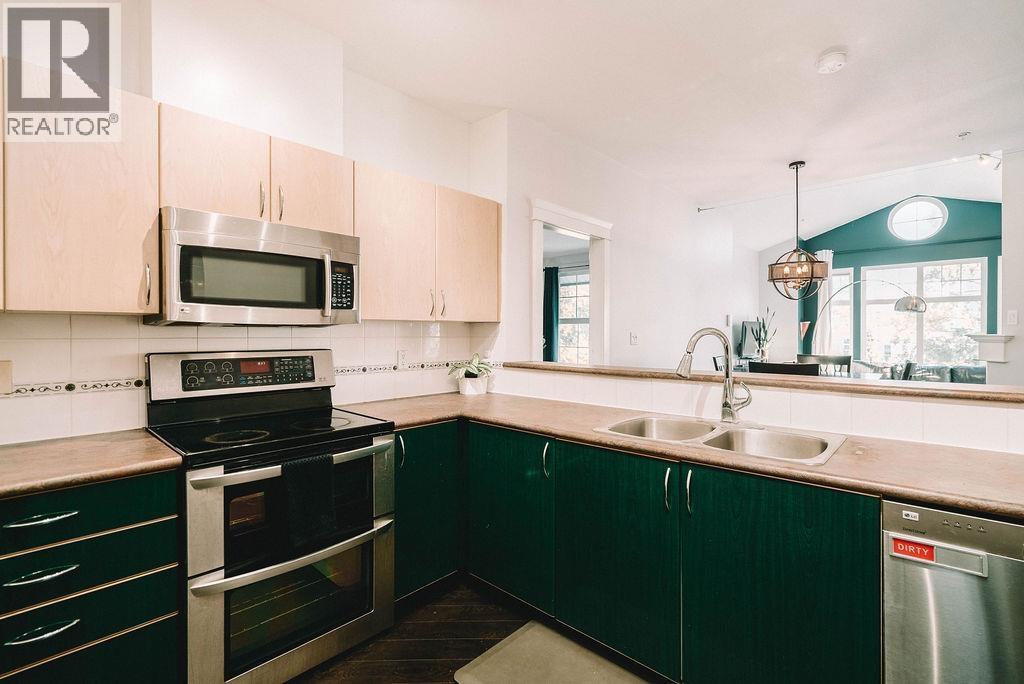 408 83 Star Crescent, New Westminster, British Columbia V3M 6X8 - Photo 12 - R3152644
