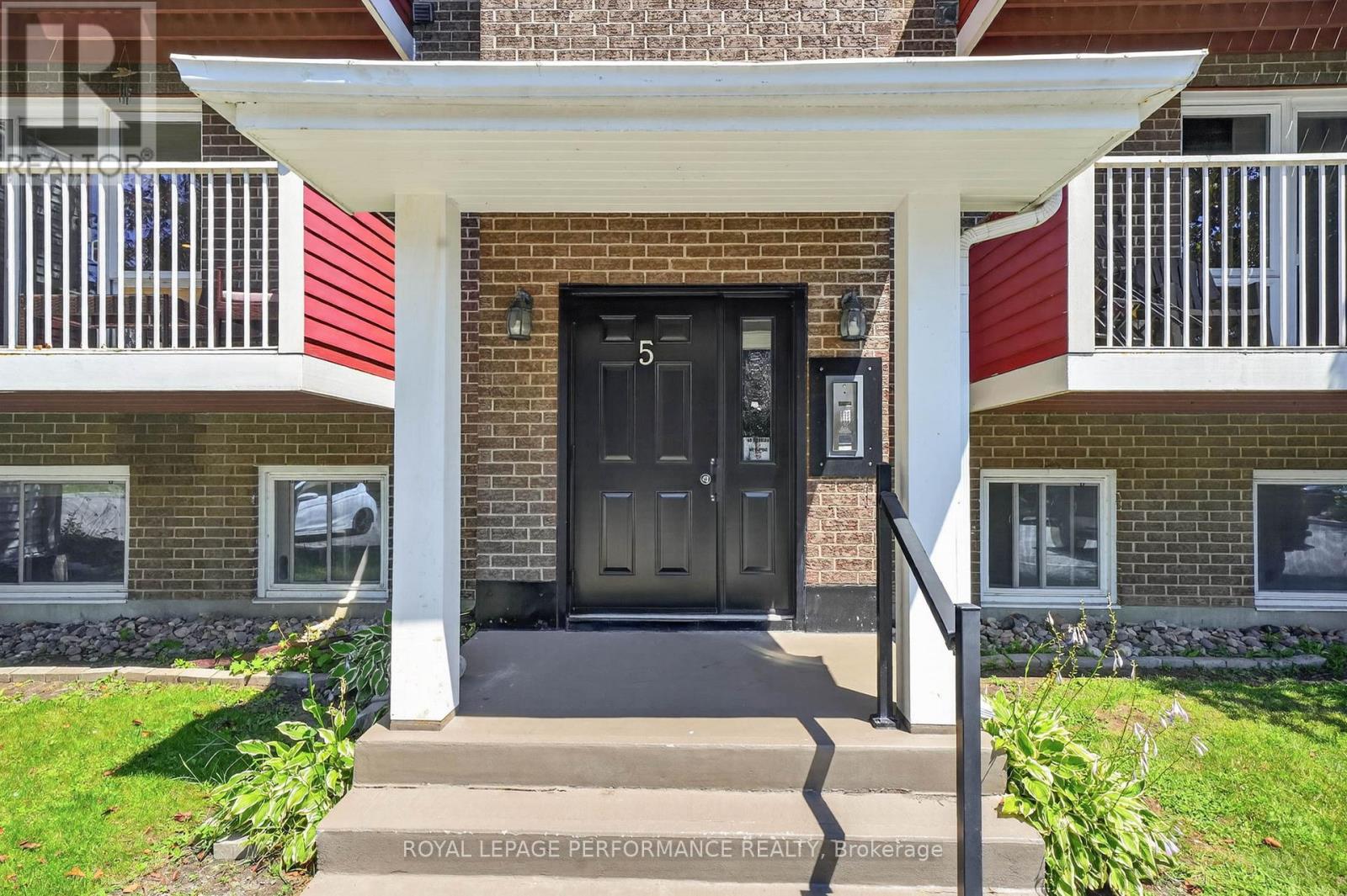 502 - 1589 St Bernard Street, Ottawa, Ontario  K1T 3H7 - Photo 3 - X13635070