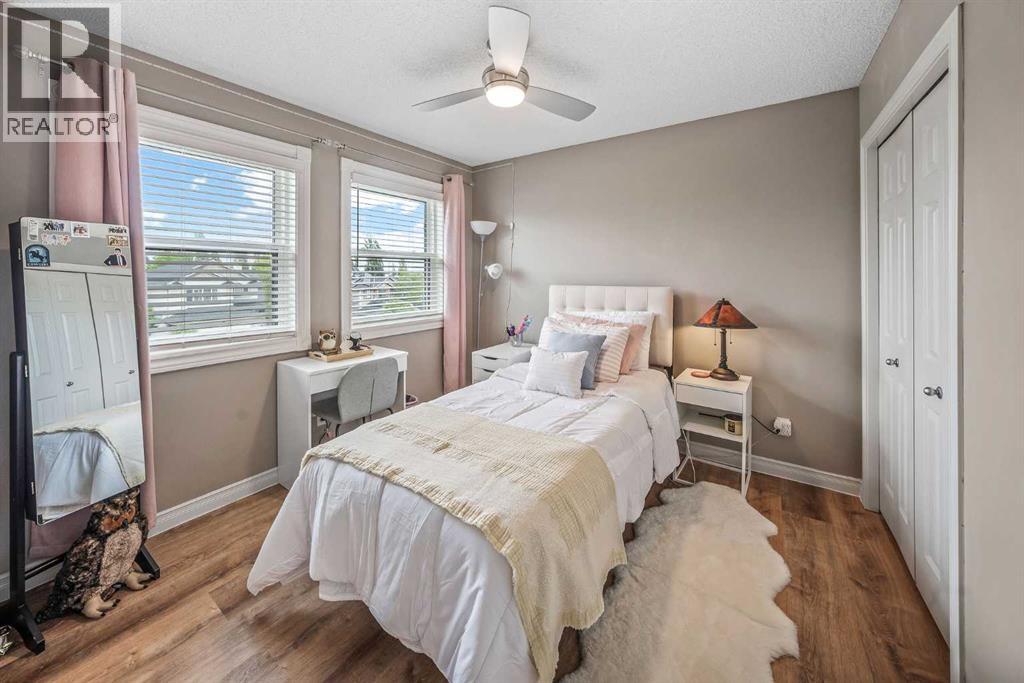 66 Crestmont Drive Sw, Calgary, Alberta  T3B 5X7 - Photo 27 - A2315287