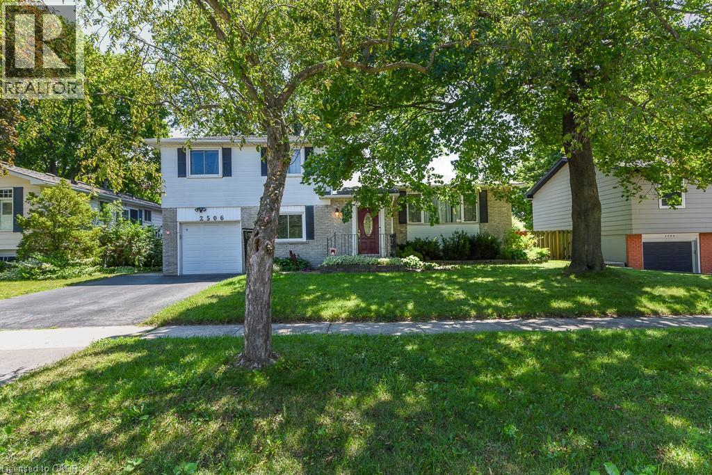 2506 BRIDGE Road, Oakville, Ontario