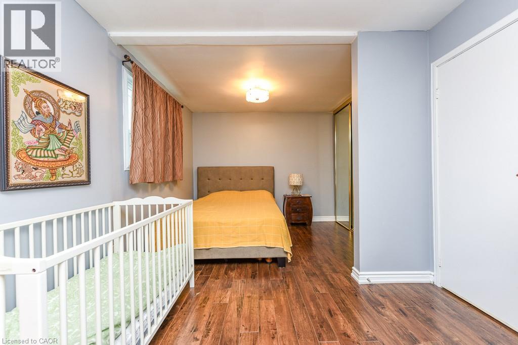 2506 Bridge Road, Oakville, Ontario  L6L 2H2 - Photo 23 - 40852731
