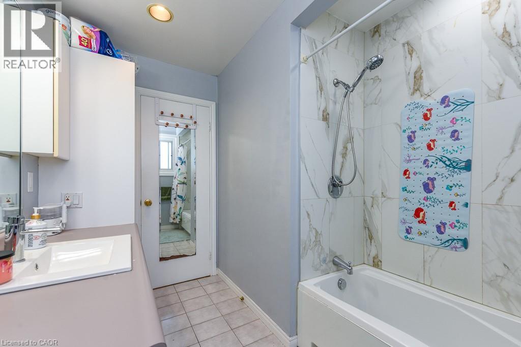 2506 Bridge Road, Oakville, Ontario  L6L 2H2 - Photo 27 - 40852731