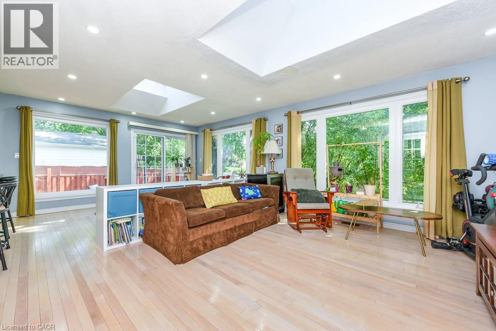 2506 Bridge Road, Oakville, Ontario  L6L 2H2 - Photo 8 - 40852731
