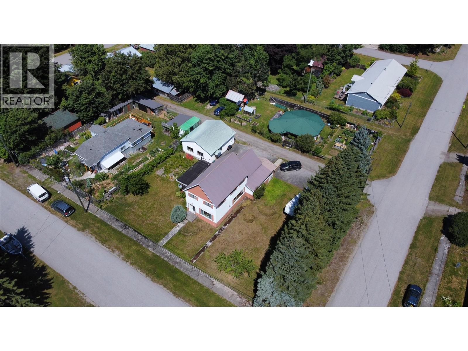 318 8th Avenue, New Denver, British Columbia  V0G 1S1 - Photo 50 - 10394320
