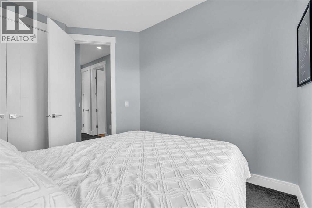 2417 25 Avenue NW, Calgary, Alberta  T2M 2C6 - Photo 27 - A2327768