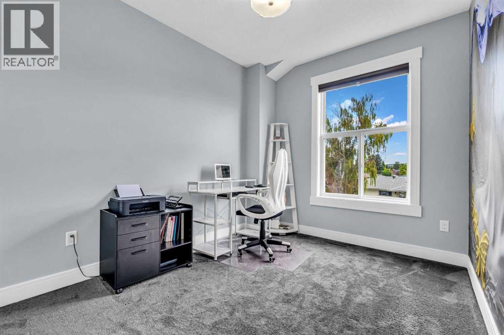 2417 25 Avenue NW, Calgary, Alberta  T2M 2C6 - Photo 28 - A2327768