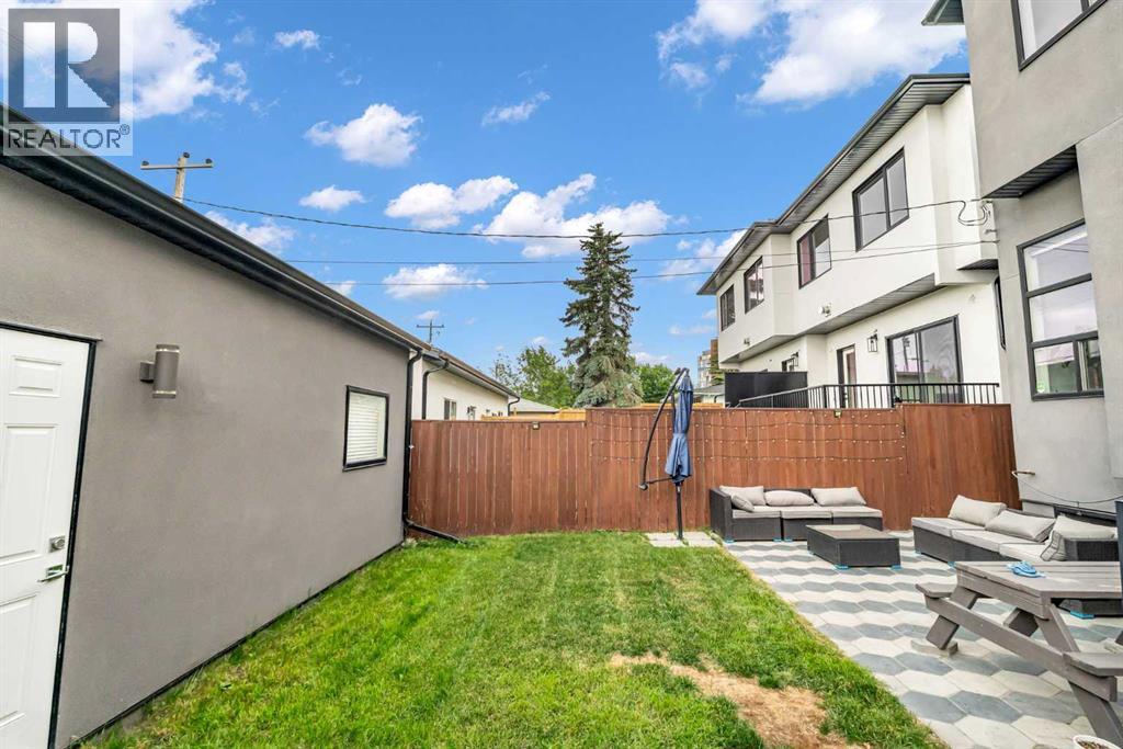 2417 25 Avenue NW, Calgary, Alberta  T2M 2C6 - Photo 44 - A2327768
