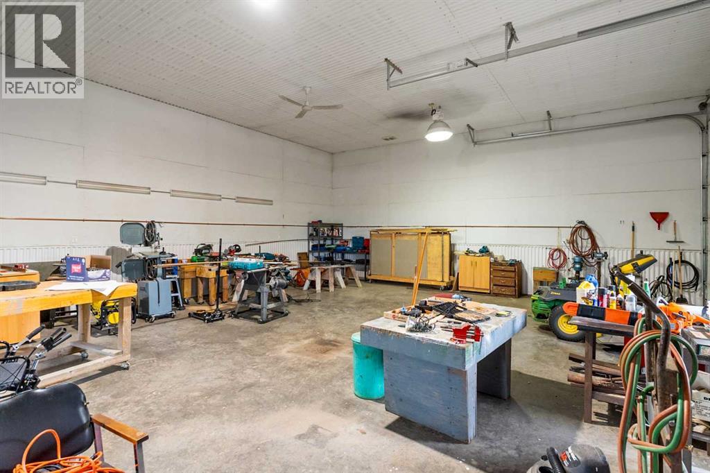 34055 Range Road 24, Rural Mountain View County, Alberta  T0M 0K0 - Photo 44 - A2333613