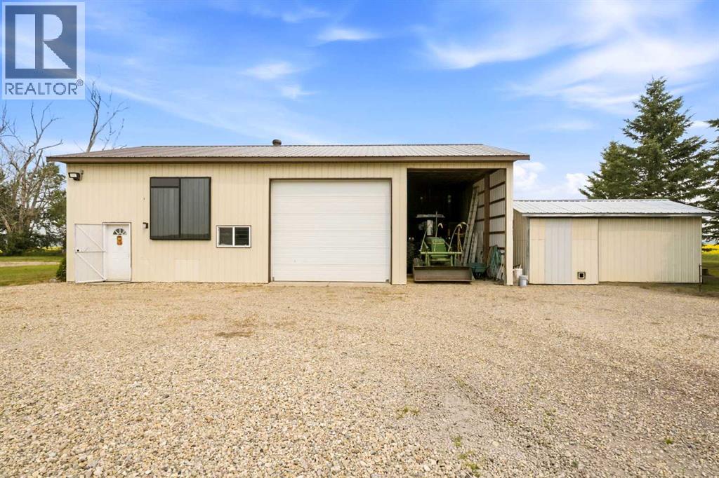 34055 Range Road 24, Rural Mountain View County, Alberta  T0M 0K0 - Photo 43 - A2333613