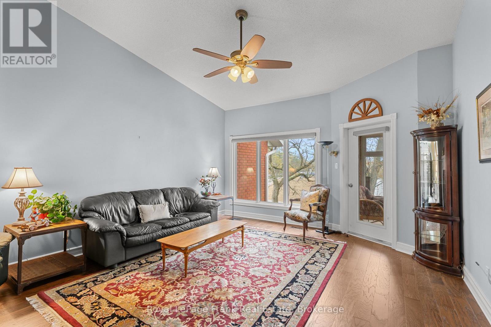 403 - 1 Sherwood Street, Kawartha Lakes, Ontario  K0M 1A0 - Photo 11 - X13250480