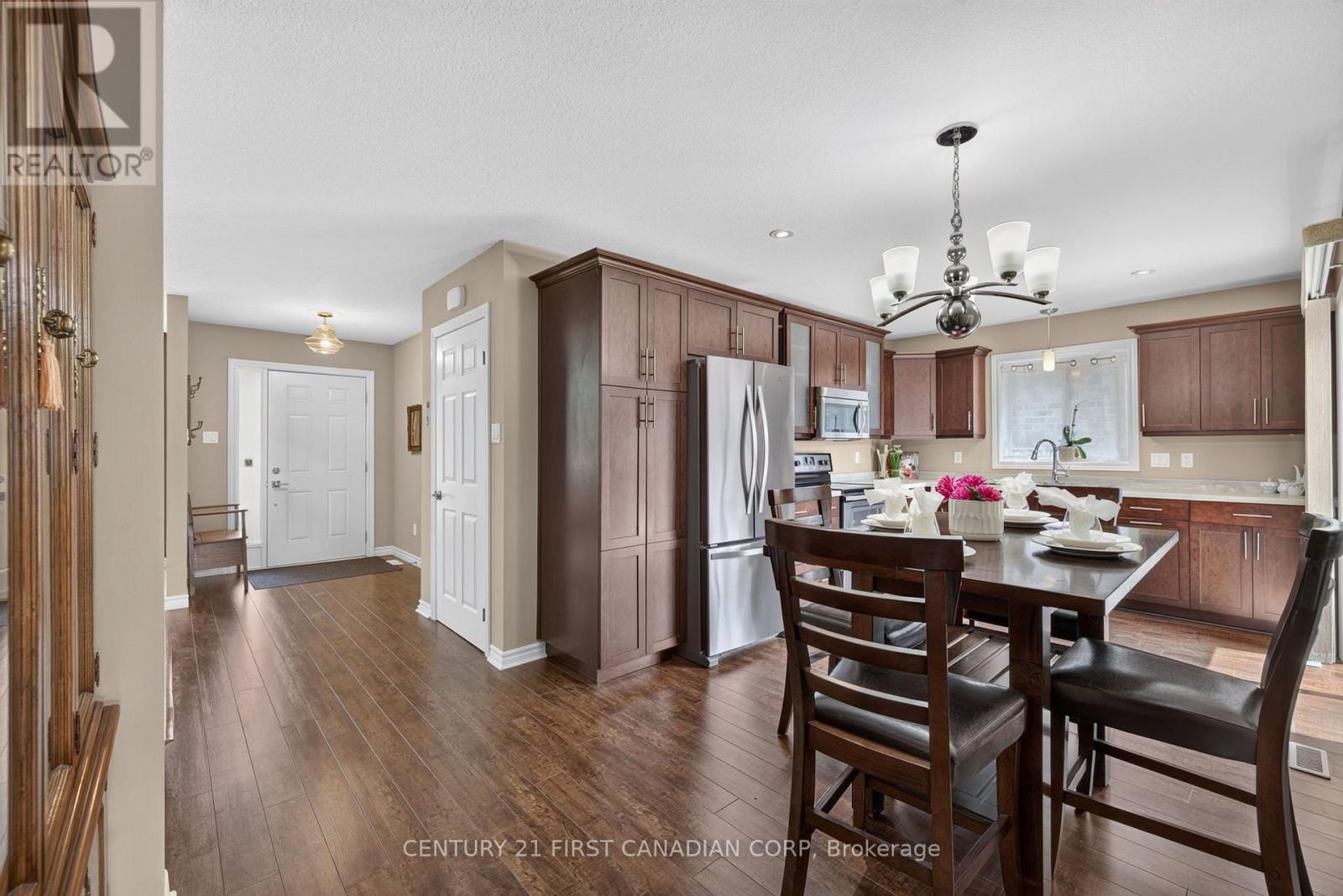 290 Mogg Street, Strathroy-Caradoc, Ontario N7G 0C6 - Photo 12 - X13637568