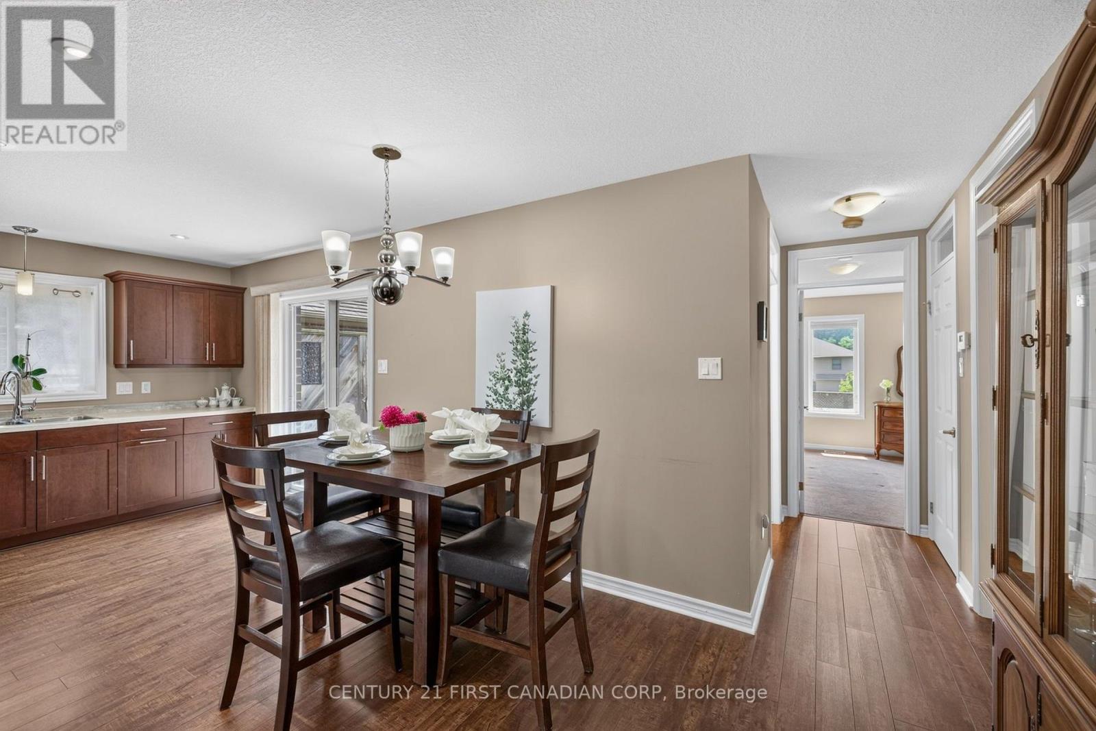 290 Mogg Street, Strathroy-Caradoc, Ontario N7G 0C6 - Photo 17 - X13637568