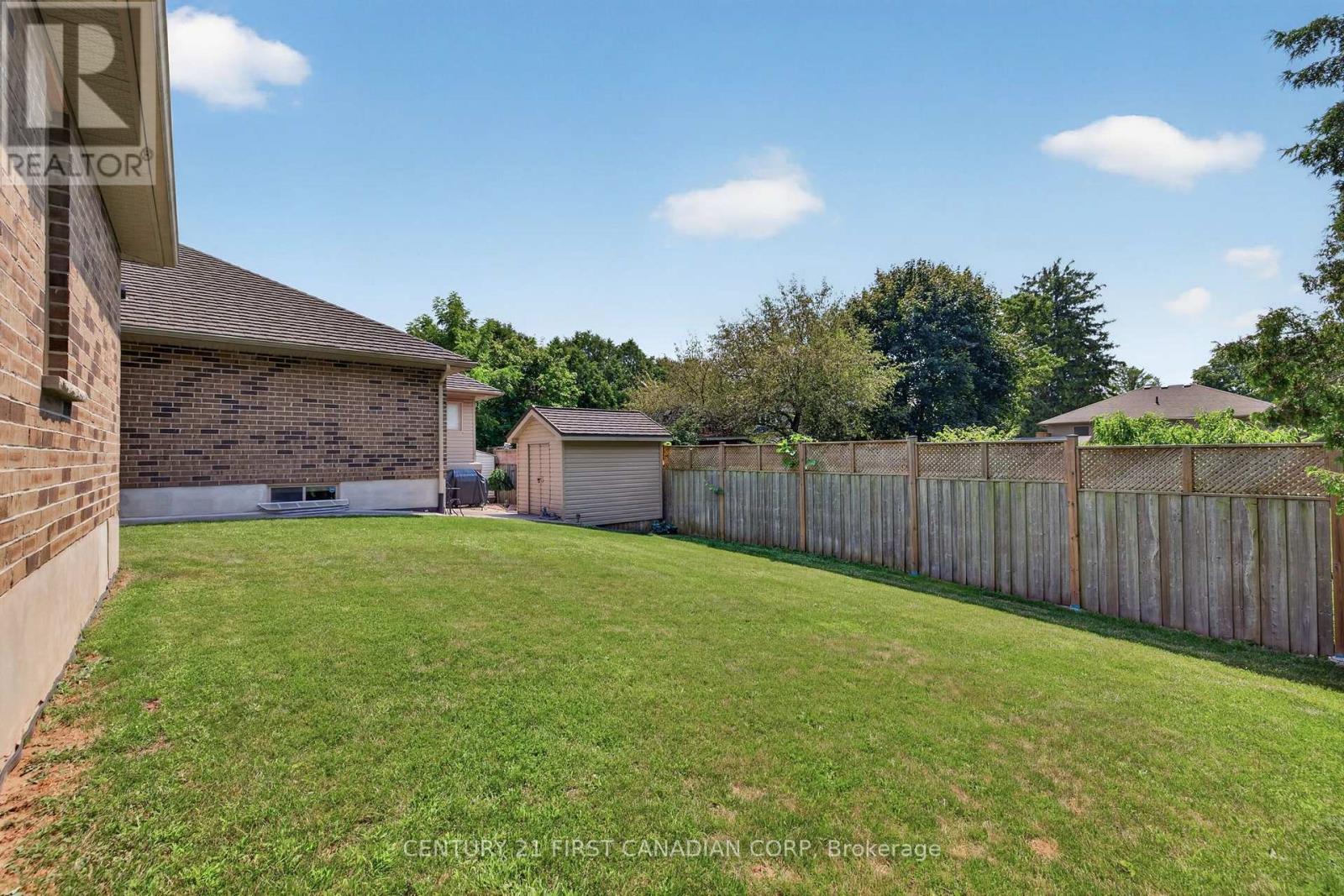 290 Mogg Street, Strathroy-Caradoc, Ontario N7G 0C6 - Photo 33 - X13637568