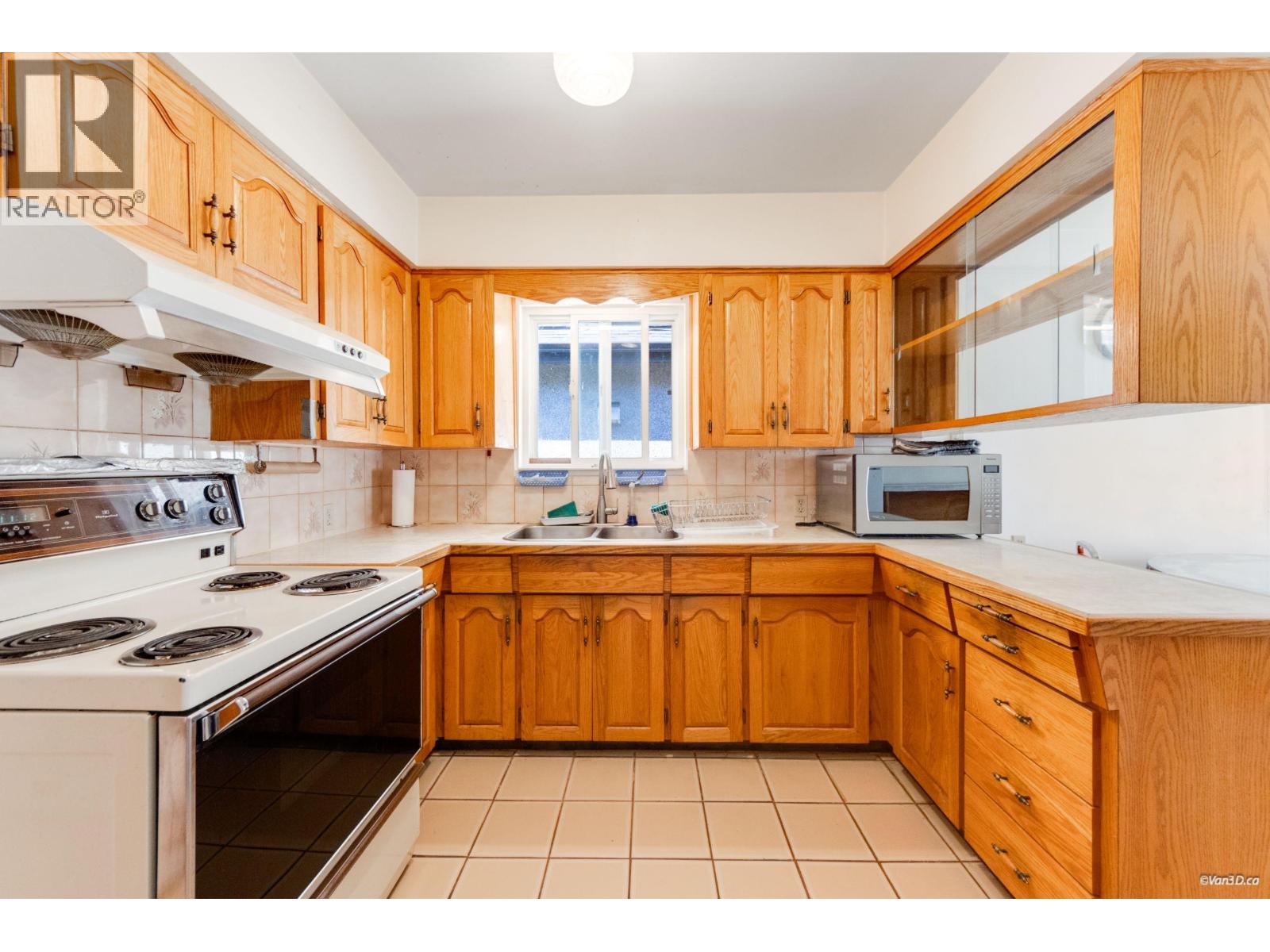 25 E 47th Avenue, Vancouver, British Columbia  V5W 2A4 - Photo 6 - R3152350