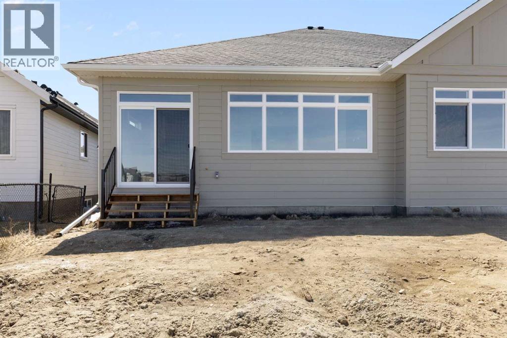 24 St Andrews Close, Lyalta, Alberta  T0J 1Y1 - Photo 38 - A2322453