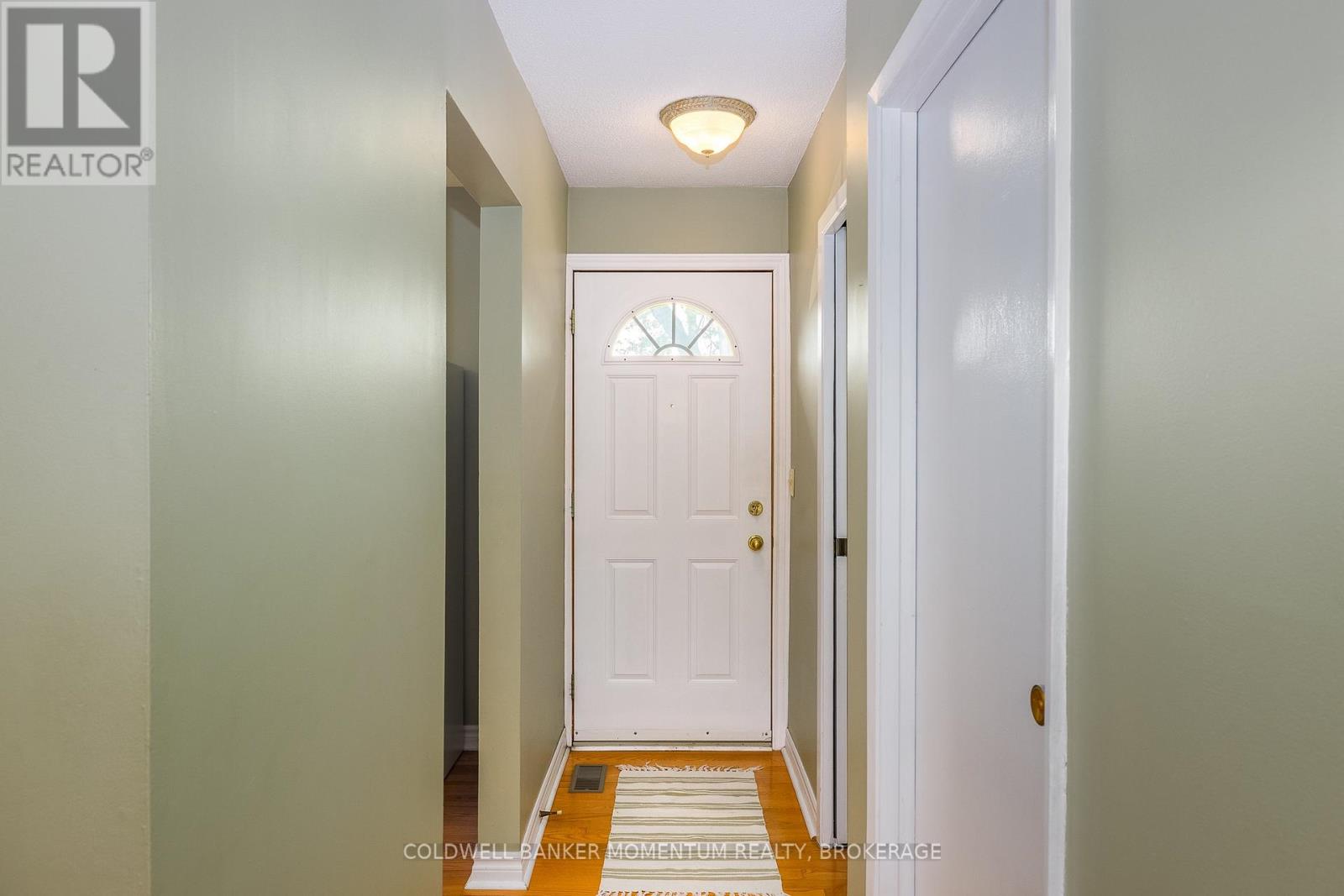 12 - 302 Vine Street, St. Catharines, Ontario  L2M 7M6 - Photo 4 - X13637592
