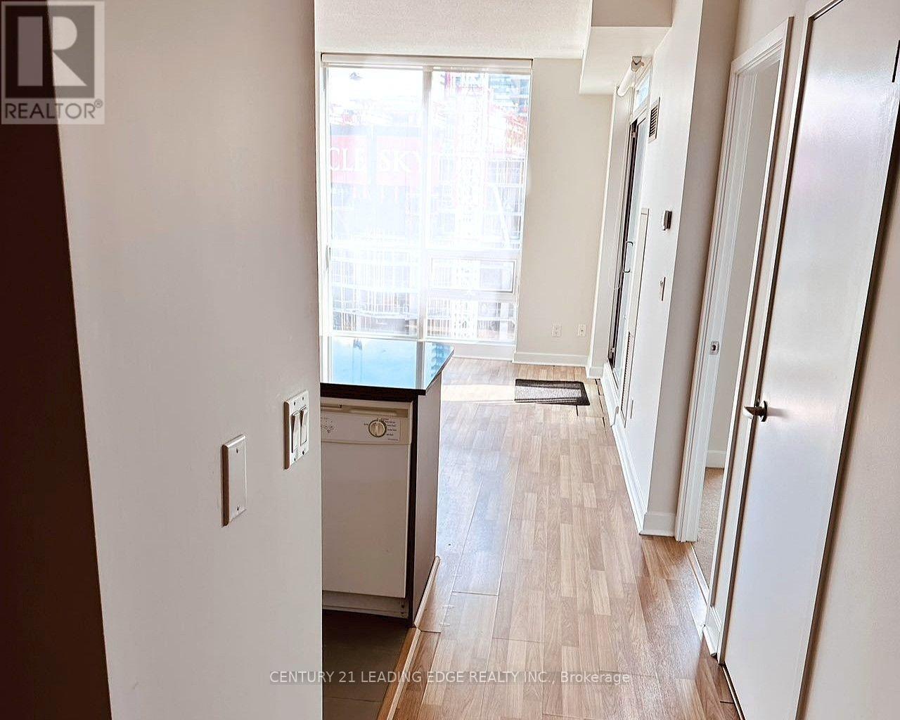 2203 - 12 Yonge Street, Toronto, Ontario  M5E 1Z9 - Photo 7 - C13637570