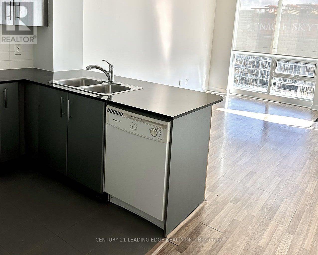 2203 - 12 Yonge Street, Toronto, Ontario  M5E 1Z9 - Photo 8 - C13637570
