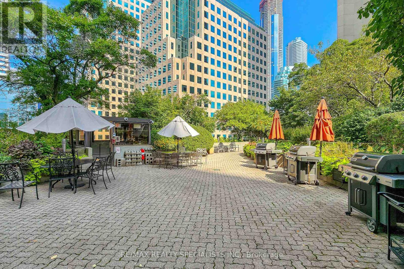 1207 - 33 Harbour Square, Toronto, Ontario  M5J 2G2 - Photo 20 - C13637616