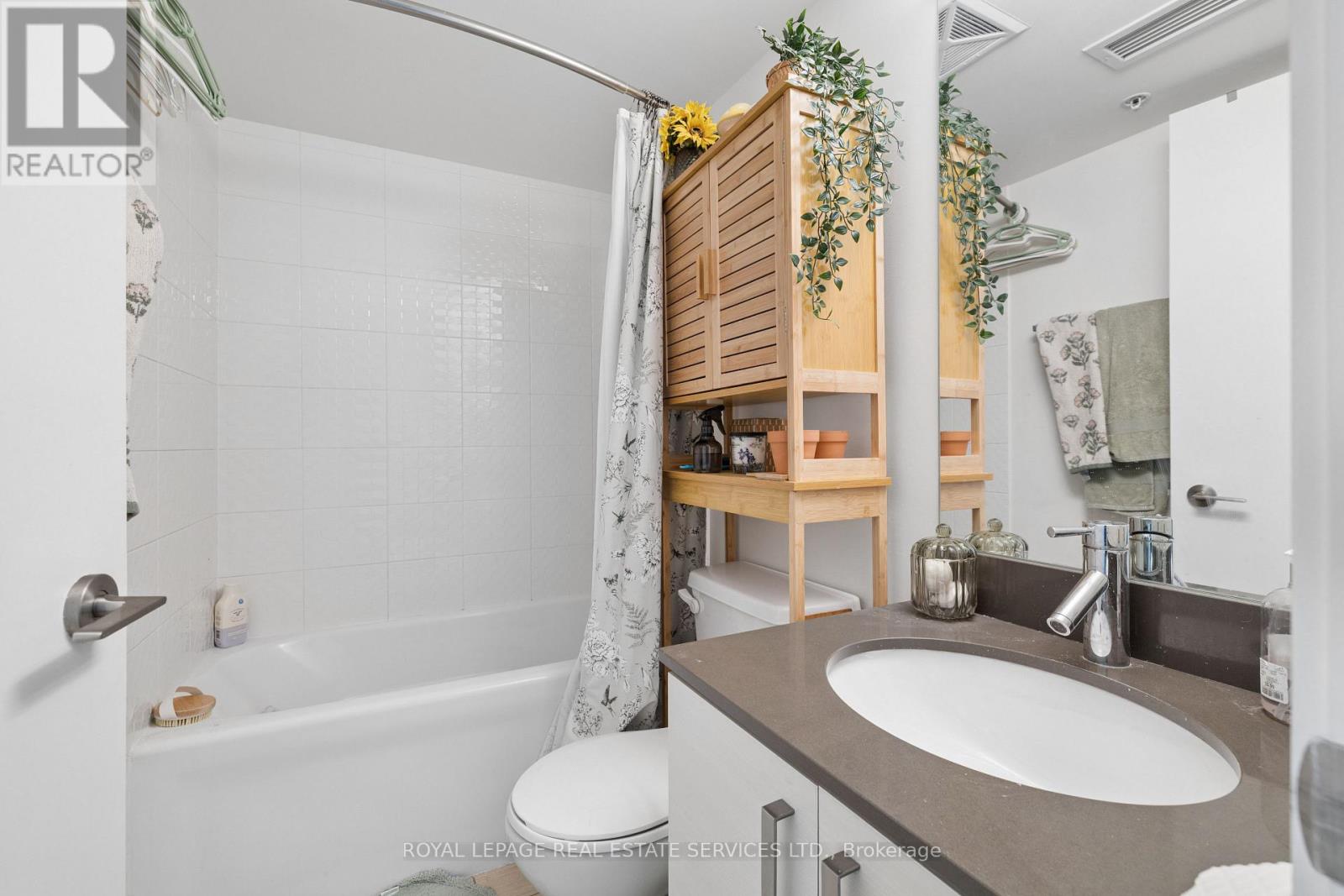 1908 - 68 Abell Street, Toronto, Ontario  M6J 0B1 - Photo 20 - C13637620