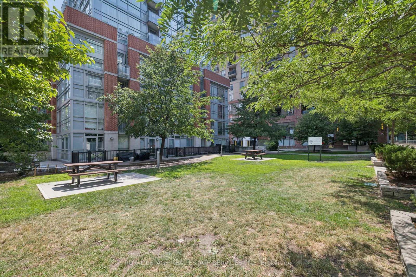 1908 - 68 Abell Street, Toronto, Ontario  M6J 0B1 - Photo 27 - C13637620
