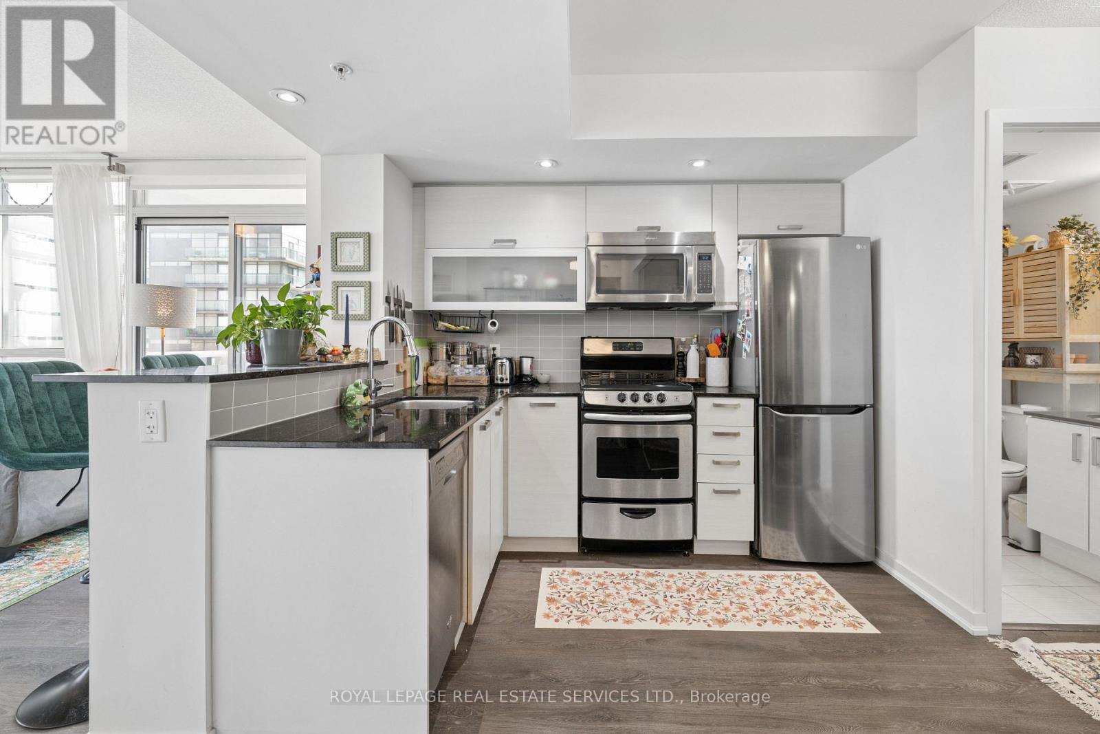1908 - 68 Abell Street, Toronto, Ontario  M6J 0B1 - Photo 5 - C13637620