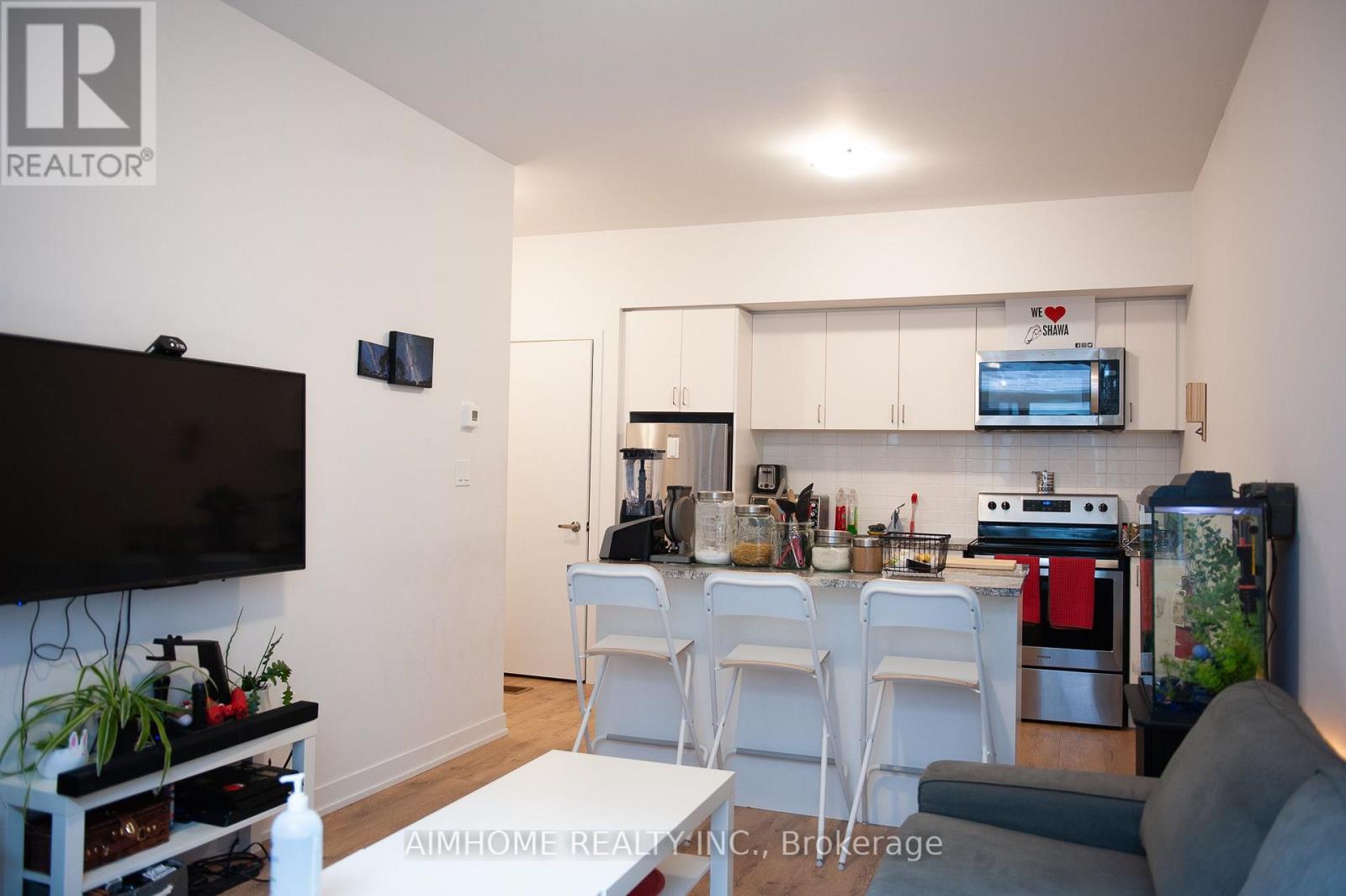75 - 1 - 1760 Simcoe Street N, Oshawa, Ontario  L1G 0C3 - Photo 2 - E13637600