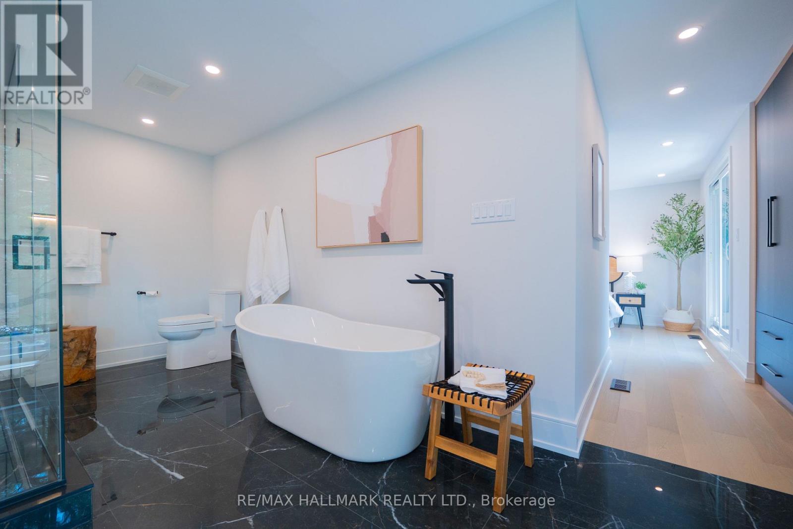 22 Harriet Street, Toronto, Ontario  M4L 2E9 - Photo 35 - E13637610