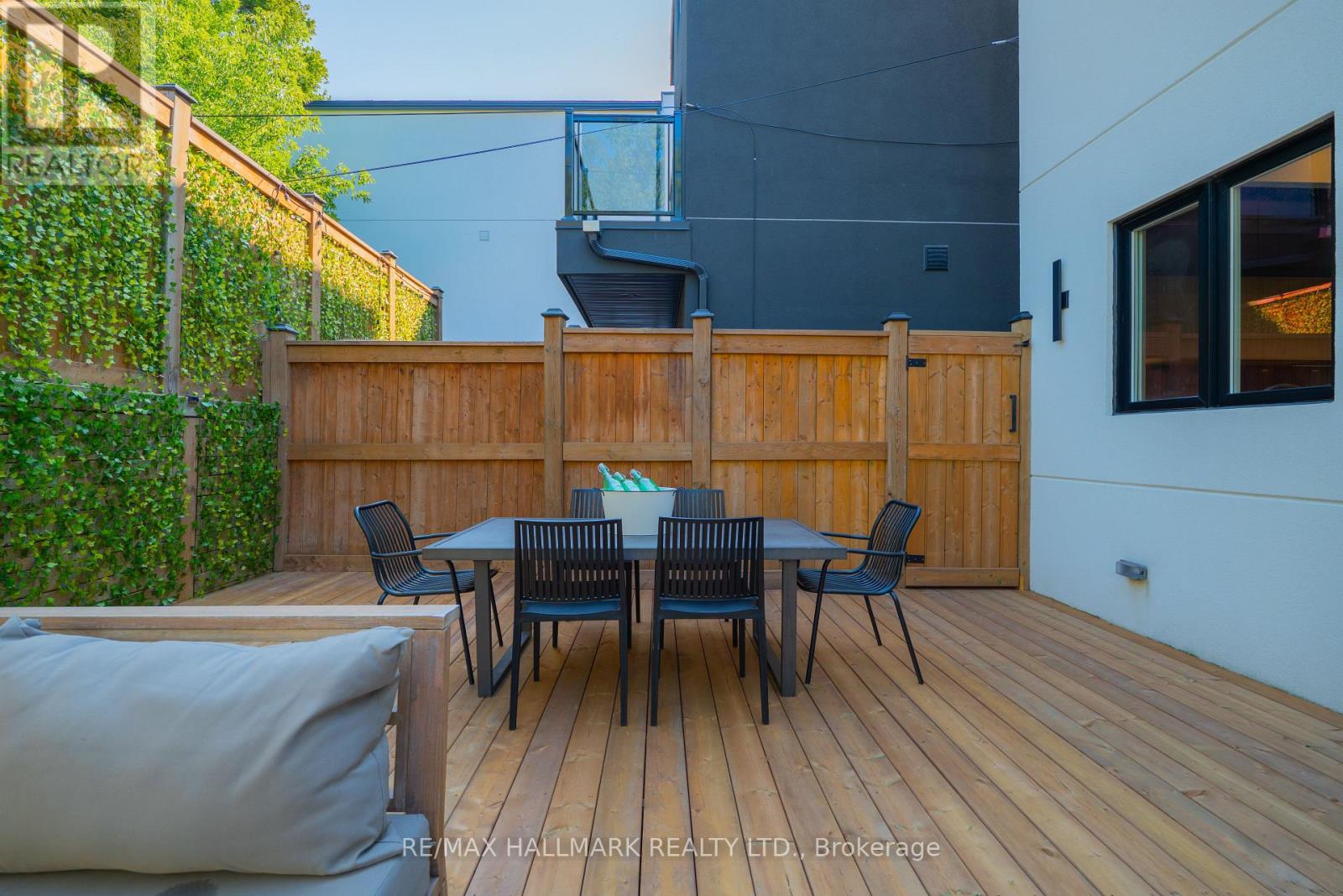 22 Harriet Street, Toronto, Ontario  M4L 2E9 - Photo 43 - E13637610
