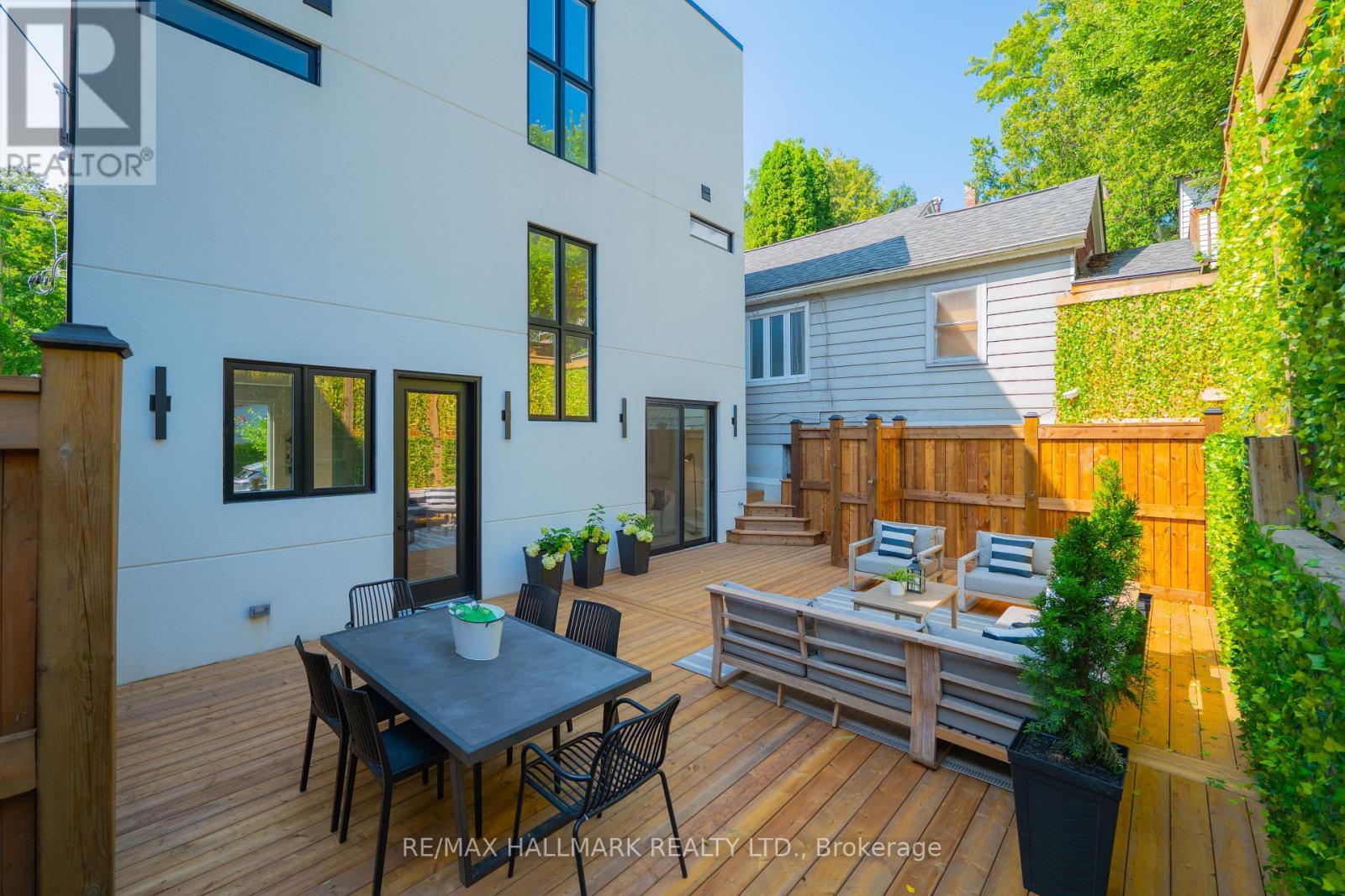 22 Harriet Street, Toronto, Ontario  M4L 2E9 - Photo 46 - E13637610
