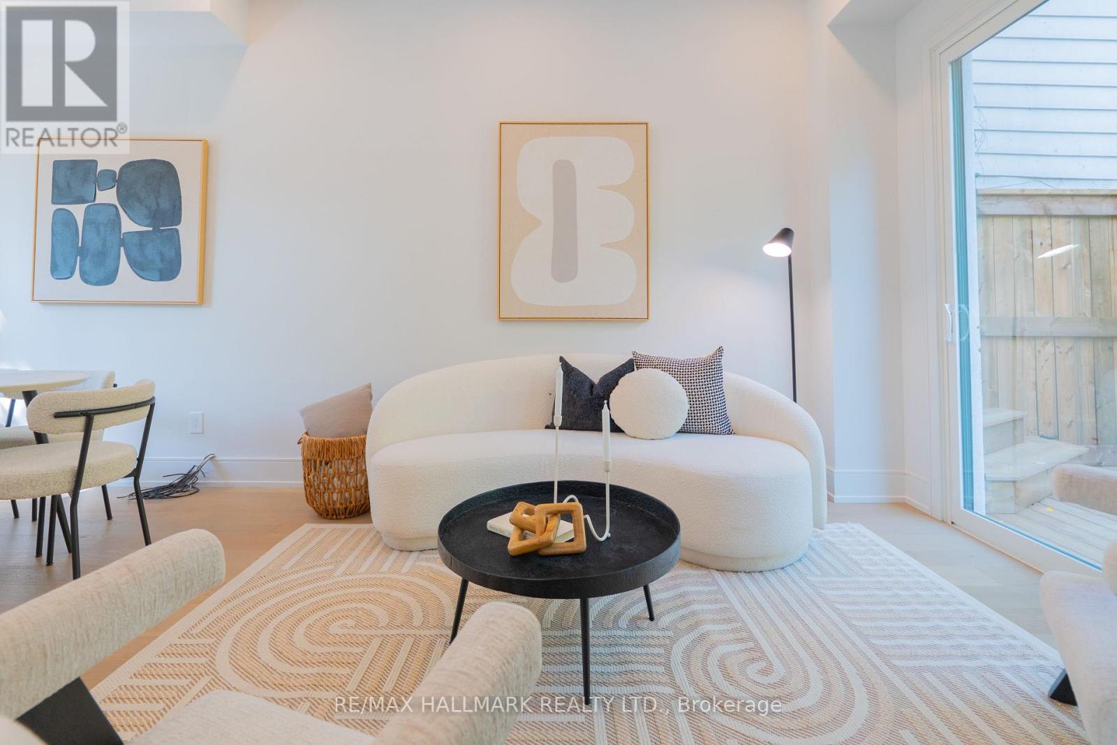 22 Harriet Street, Toronto, Ontario  M4L 2E9 - Photo 6 - E13637610