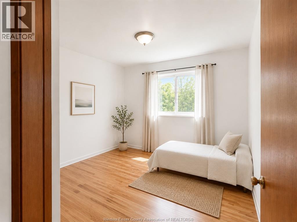 979 Arthur Road Unit# Main, Windsor, Ontario  N8Y 2Y4 - Photo 6 - 26018815