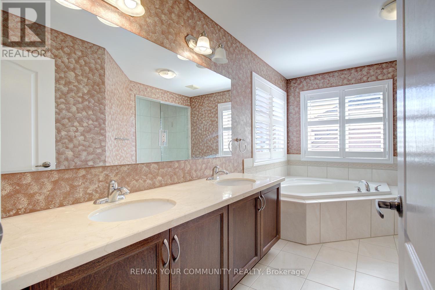 89 Maple Valley Drive, Vaughan, Ontario L6A 0Y1 - Photo 28 - N13637576