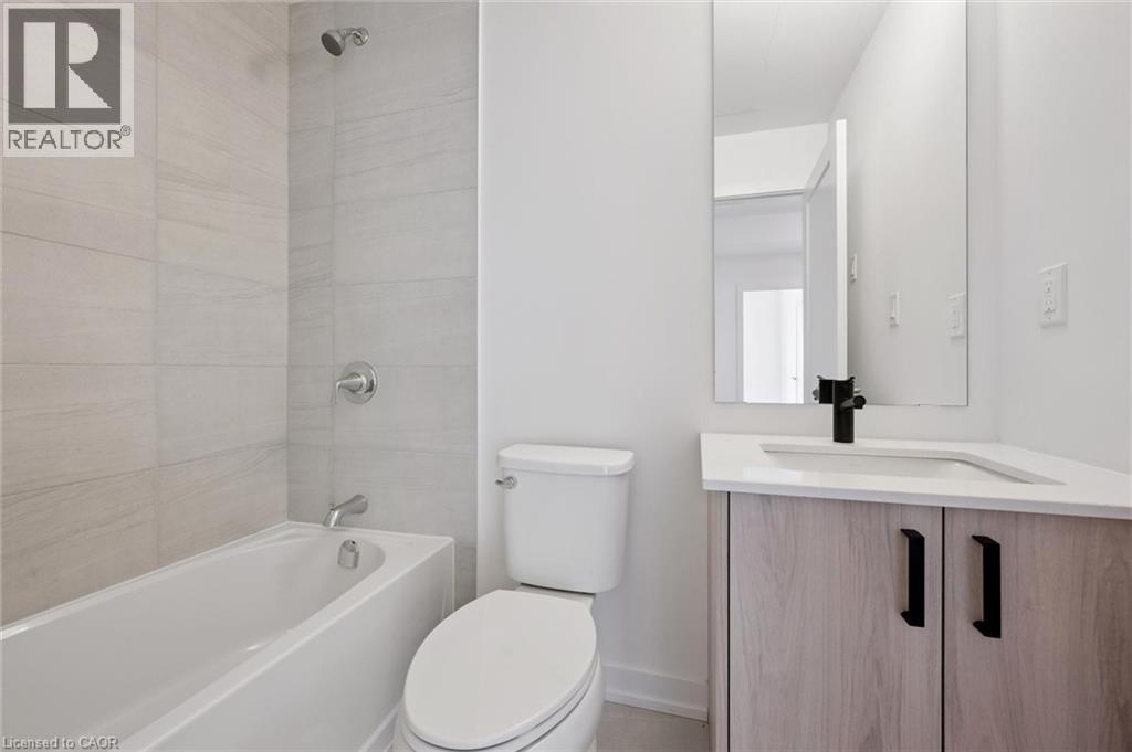 25 Palace Street Unit# P33, Kitchener, Ontario  N2E 0L3 - Photo 15 - 40850855