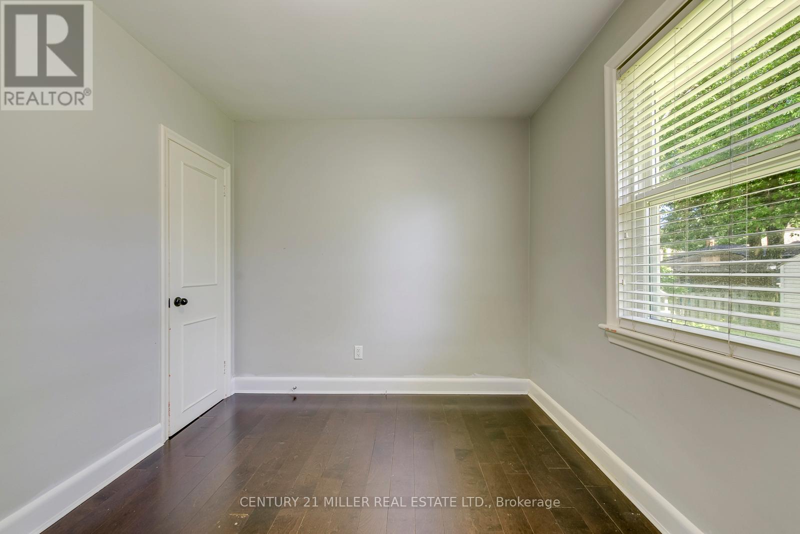 2048 Edinburgh (Main Level) Drive, Burlington, Ontario  L7R 2C9 - Photo 22 - W13637580