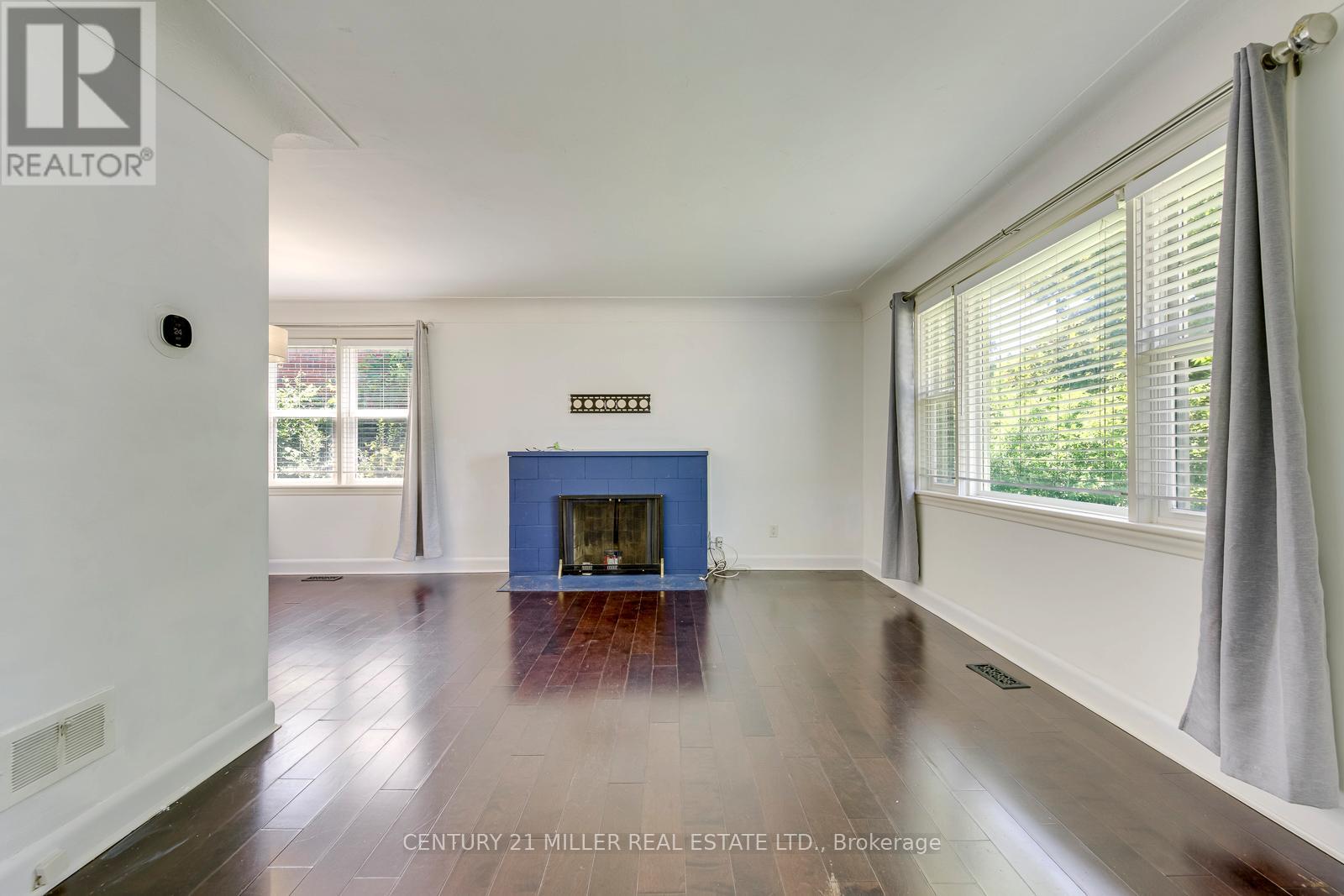 2048 Edinburgh (Main Level) Drive, Burlington, Ontario  L7R 2C9 - Photo 6 - W13637580