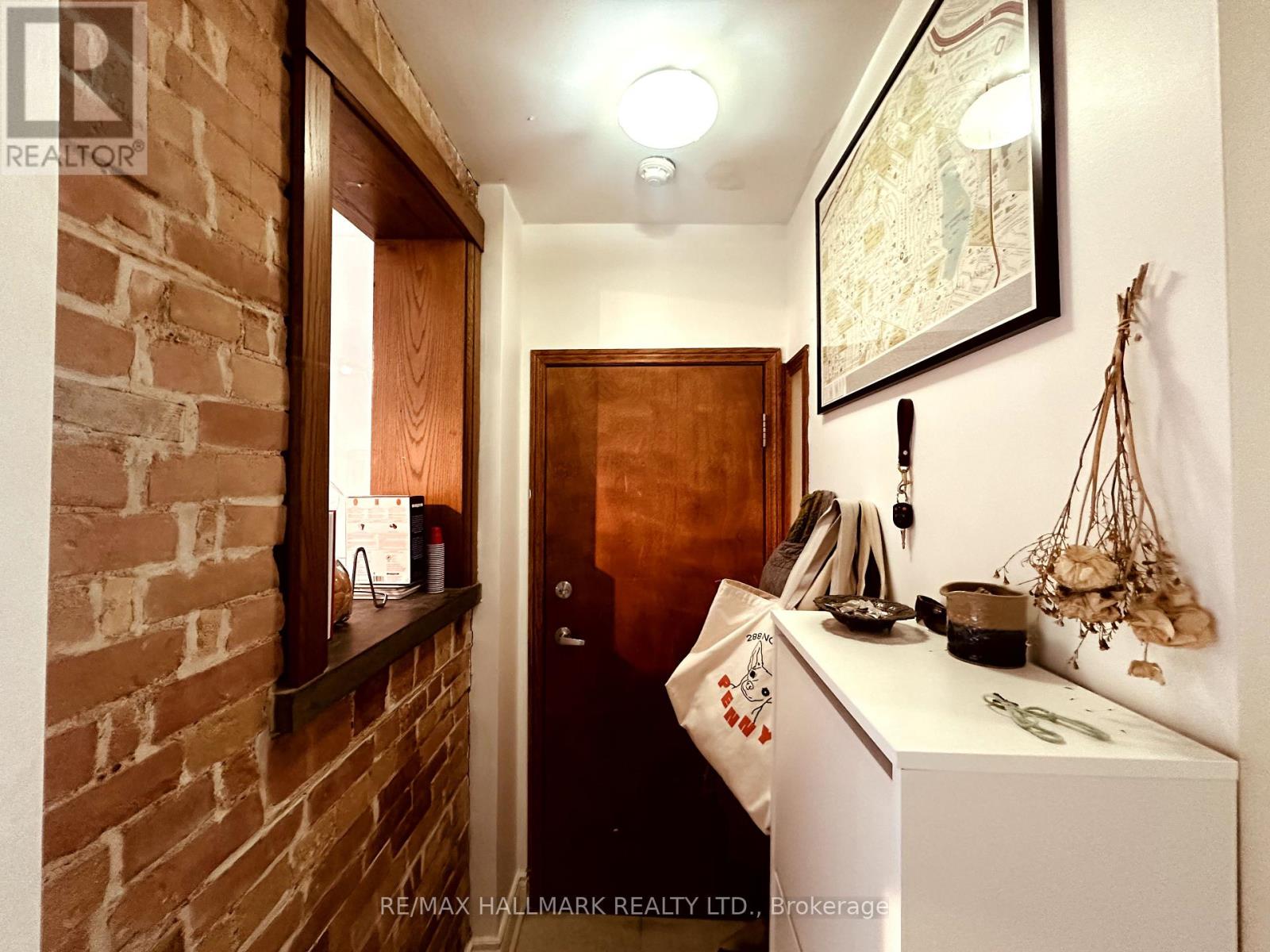 2 - 20 Triller Avenue, Toronto, Ontario  M6K 3B8 - Photo 15 - W13637598