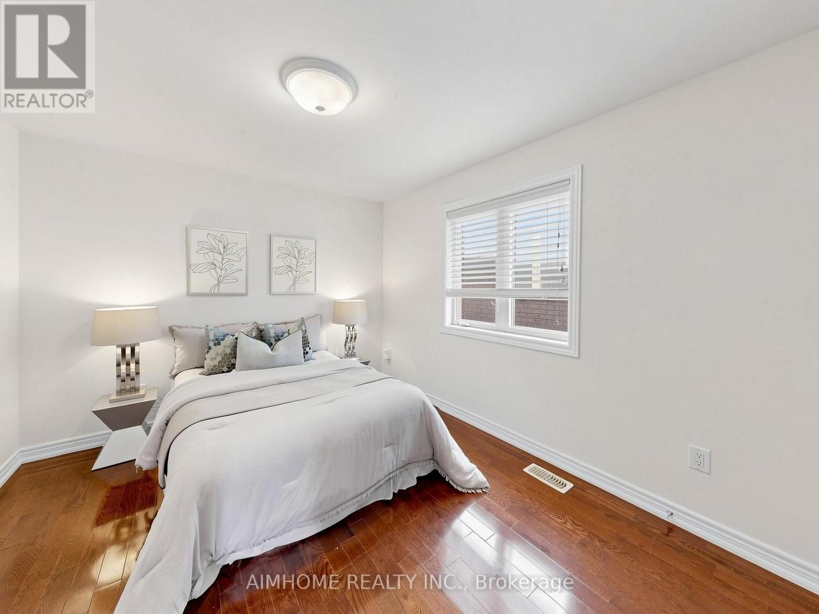 2449 Kwinter Road, Oakville, Ontario  L6M 0K6 - Photo 32 - W13637612