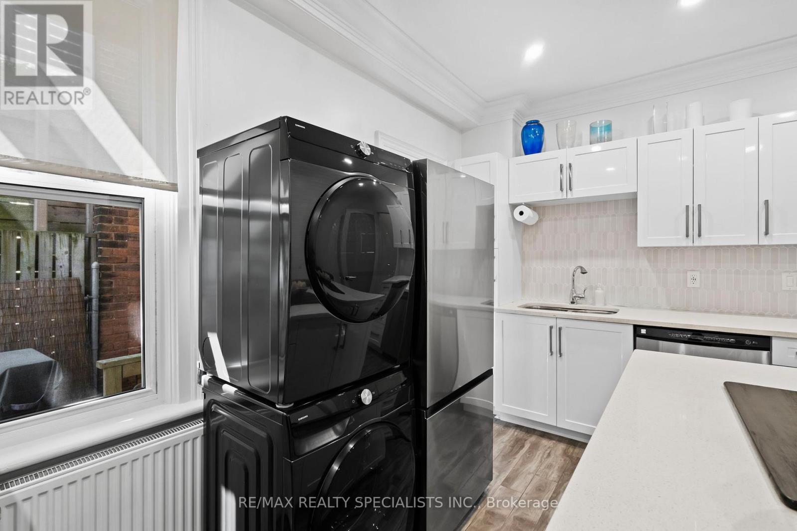73 Elm Grove Avenue, Toronto, Ontario  M6K 2J2 - Photo 13 - W13637614