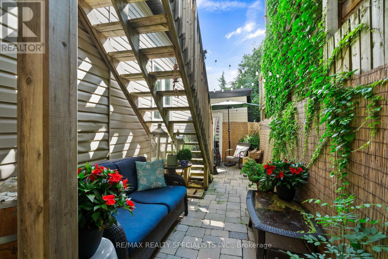 73 Elm Grove Avenue, Toronto, Ontario  M6K 2J2 - Photo 14 - W13637614